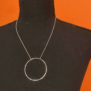 Stella and Dot Silver  Essential Hammered Hoop Necklace